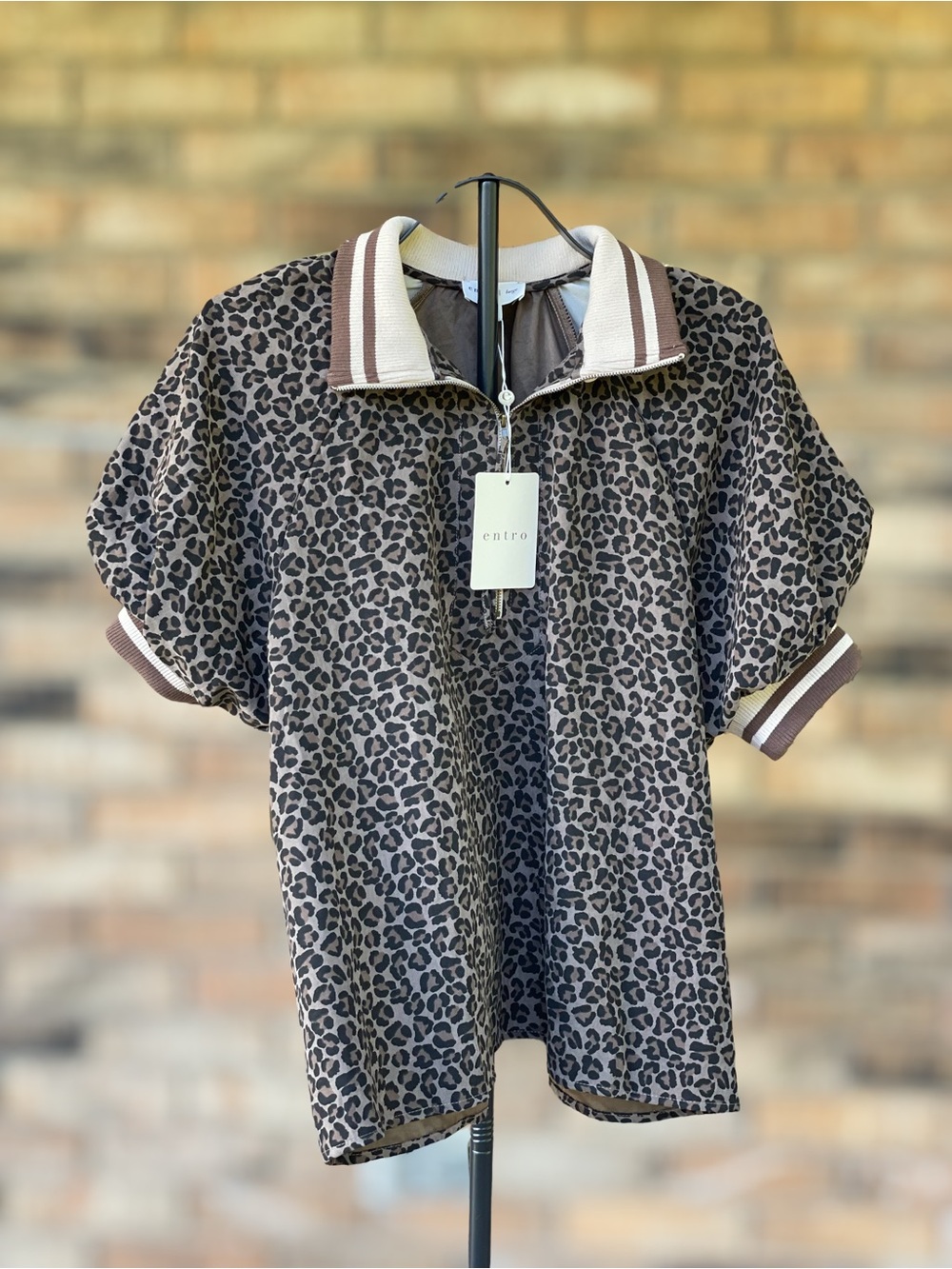 Entro NWT Brown Leopard Print Quarter Zip Puff Sleeve Blouse Large